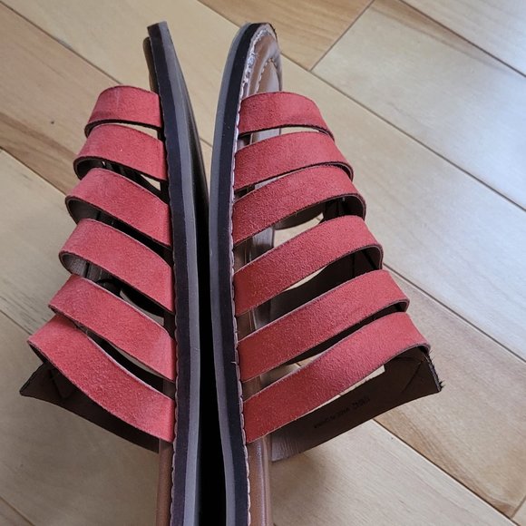 Sandals - Picture 2 of 7